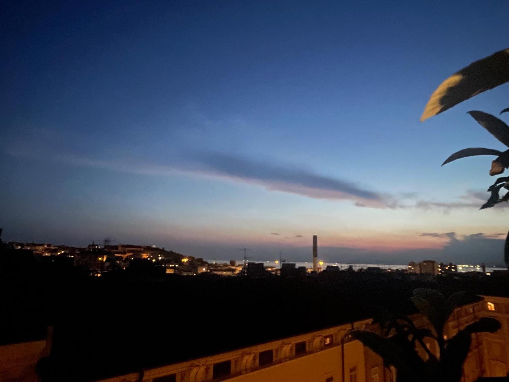 Piccola Accogliente E Luminosa Camera In Appartamento Condiviso Con Terrazza Vista Mare Trieste Esterno foto